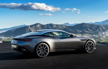 Aston martin db11 2016-2017 ціна фото відео характеристики відгуки, нове купе астон мартин db11,