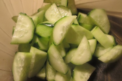Рецепт огірковий салат до шашлику покроковий з фотографіями