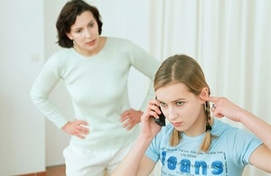 Труднощі спілкування з підлітком