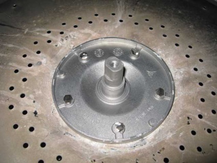 Запчастини для пральних машин, ремонт - заміна опор барабана в пральній машині whirlpool