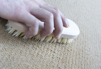 Чистка килимів в домашніх умовах з содою і оцтом секретний спосіб