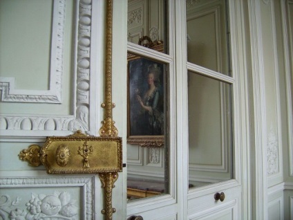 Малий Тріанон - «вигаданий світ» королеви Марії-Антуанетти, путівник по Парижу