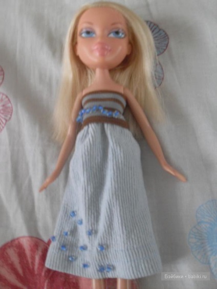 Викрійки на ляльок мокси Тінсі - чи є викрійки для одягу ляльок moxie teenz kreslo4u