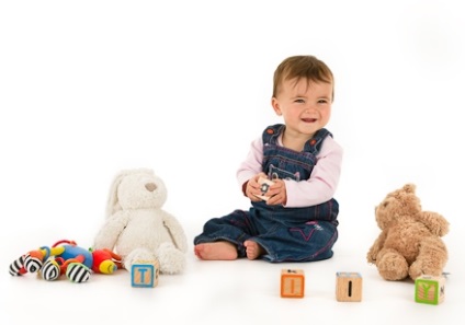 Три головні критерії вибору іграшок для малюків