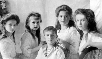 10 Загадкові історій, пов'язаних з дітьми монархів різних часів і країн
