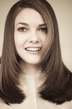 Зачіски жіночі молодіжні - фото, відгуки, відео