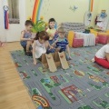 Інтегроване заняття для дітей раннього віку в групі ДКП по пальчикові малювання «весела