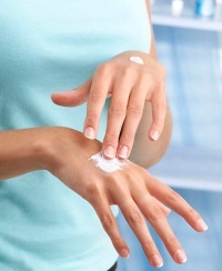 Методи, догляд за руками турбота про ніжну шкіру