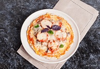 Піца на основі з квасолі, покроковий рецепт з фото