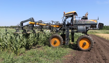 Монсанто »відкрила воронезьким журналістам секрет вирощування найурожайніших насіння кукурудзи