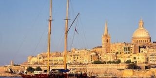 Потрапити на Мальту можна по повітрю, землі і воді