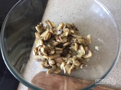 Салат з курячими сердечками і грибами - покроковий рецепт з фото на