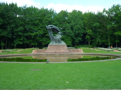 Королівський парк Лазенки у Варшаві