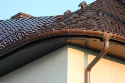 Дах будинку і виходи систем вентиляції як їх правильно поєднати - будівництво та ремонт