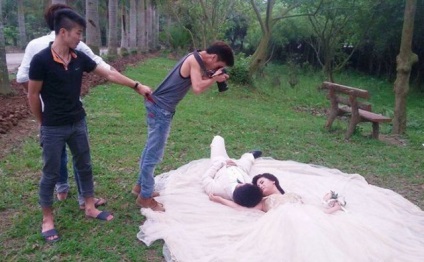 Вони божевільні 10 весільних фотографів, готових на все заради ідеального кадру