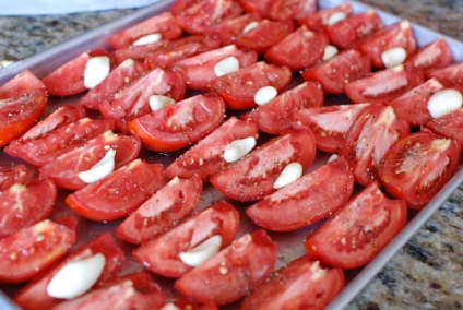 смажені помідори