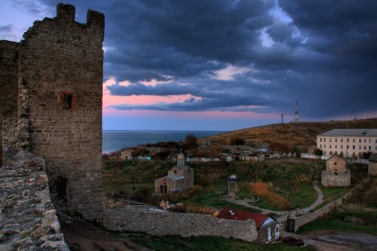 Генуезька фортеця в Феодосії