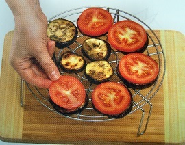Баклажани, запечені з помідорами і сиром, 1000 рецептов смачних страв