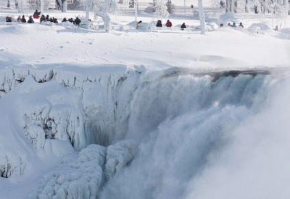 Замерзлий ніагарський водоспад, фото новини
