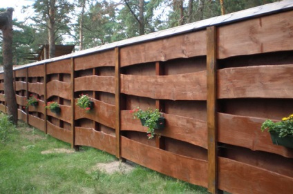 Як зробити дерев'яний паркан - будівництво паркану з дерева