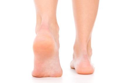 Народні рецепти потертості, насічки і тріщини на ступнях ніг