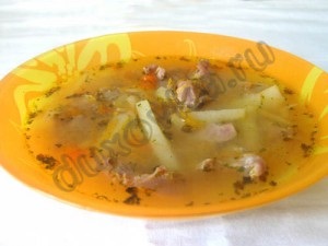 Салат з курячою печінкою і грибами - рецепт з покроковими фото