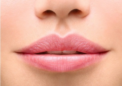 10 Ways, hogy meghatározzák a karakter formájában ajkak