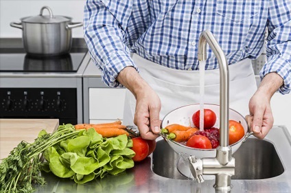 Hogyan és miért kell mosni gyümölcsöt és zöldséget - fontos szabályok mosás zöldségek, gyümölcsök és gyógynövények