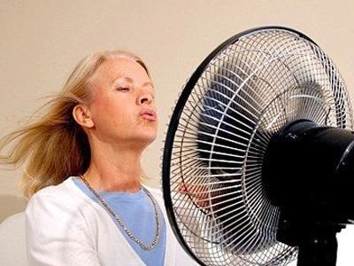 A időtartama menopauza főként a folyást tüneteket (jelek) A időtartama menopausa szivárgás tünetek