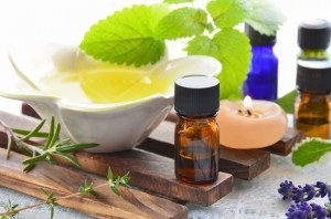 Teafa illóolaj fogfehérítés előnyei és alkalmazások (fehérítés) Teafa illóolaj fogfehérítés előnyei és alkalmazások