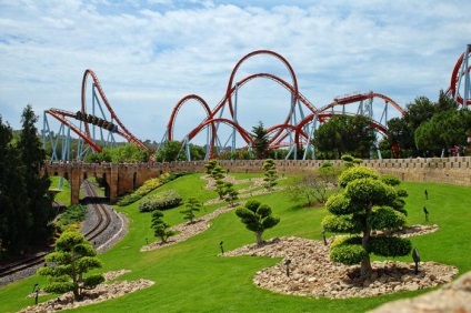 Spanyolország, Port Aventura vidámpark