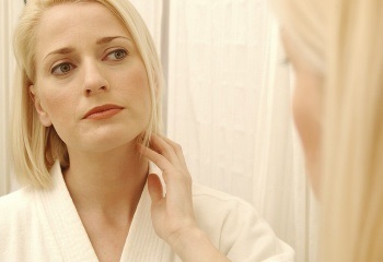 Hogyan lehet megszabadulni a hajszálerek az arcon, a női gi-wom folyóirat