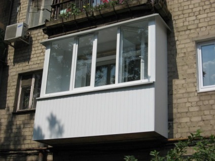 Hogyan felszerelni egy kis erkély Hruscsov fotó ötletek