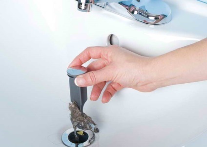 Hogyan lehet törölni az elzáródás a fürdőszobában, hogy miként háríthatók, hogyan kell eltávolítani lefolyó