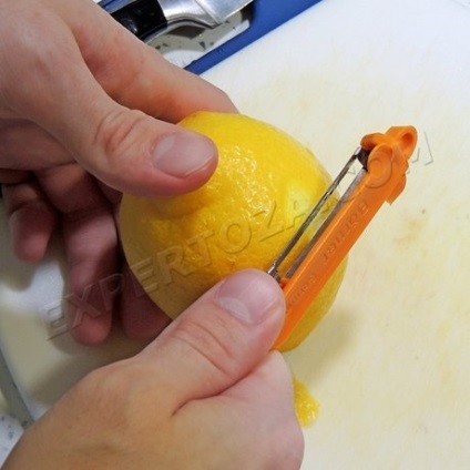 Hogyan készítsünk citromhéj, 3 módon expertoza