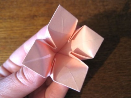 Hogyan készítsünk egy virág papírból kezeddel liliom, szegfű és a japán Sakura
