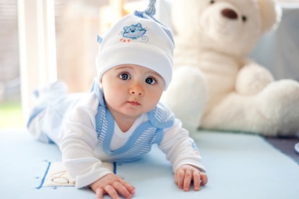 Hogyan válasszuk ki a kalap egy újszülött