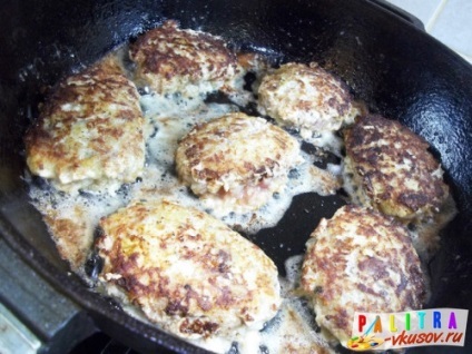 (Főzni karaj) pogácsákat a darált hús (fotó-recept) Pogácsákat darált hús (fotó-recept)