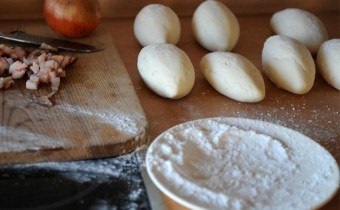 A legjobb receptek ízletes Zeppelin (hús knédlivel recept otthon főételek burgonya) A legjobb receptek ízletes Zeppelin