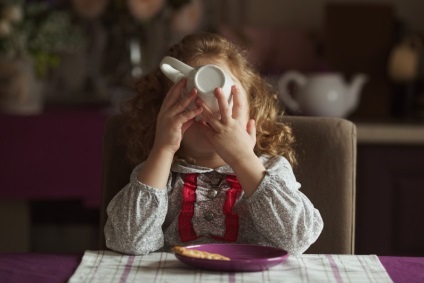 Lehetséges az, hogy a gyerekek, hogy kávét és milyen korban hasznos és káros tulajdonságait kávé