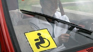 Azonosító jel „fogyatékos”, van-e jele telepítési szabályok