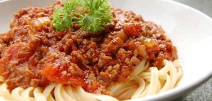 Bolognai mártás receptek otthon (főzés) Bolognai mártás receptek otthon