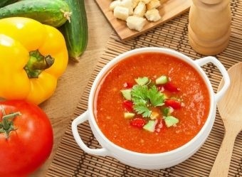 Paradicsom hideg leves gazpacho készül otthonok szelektív receptek a hagyományos ételek