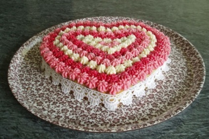 Cake formájában szív recept és fotó a honlapon szól desszertek