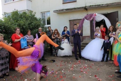 Magyar hagyomány esküvő, amelyre minden szégyen - humor fm - vezetője humor