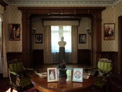 Jalta Massandra Palace képek címet, hogyan lehet eljutni oda jaltai, egy utazás a természet világa