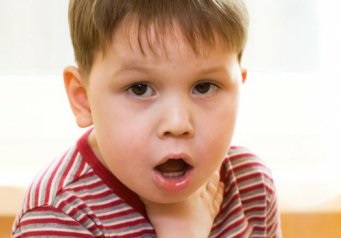 Aszmásoknak gyermekek tünetek, okok és kezelések