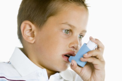 Aszmásoknak gyermekek tünetek, okok és kezelések