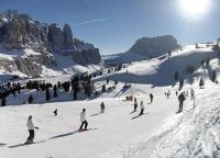 Dolomitokban, Olaszország (dolomit) Dolomitok, Olaszország