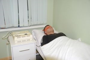 Electro (Electro terápia) javallatok és ellenjavallatok, véleményeket, funkciókat (electrosleep javallatok és ellenjavallatok) Electro (Electro terápia) javallatok és ellenjavallatok, áttekintésre, funkciók